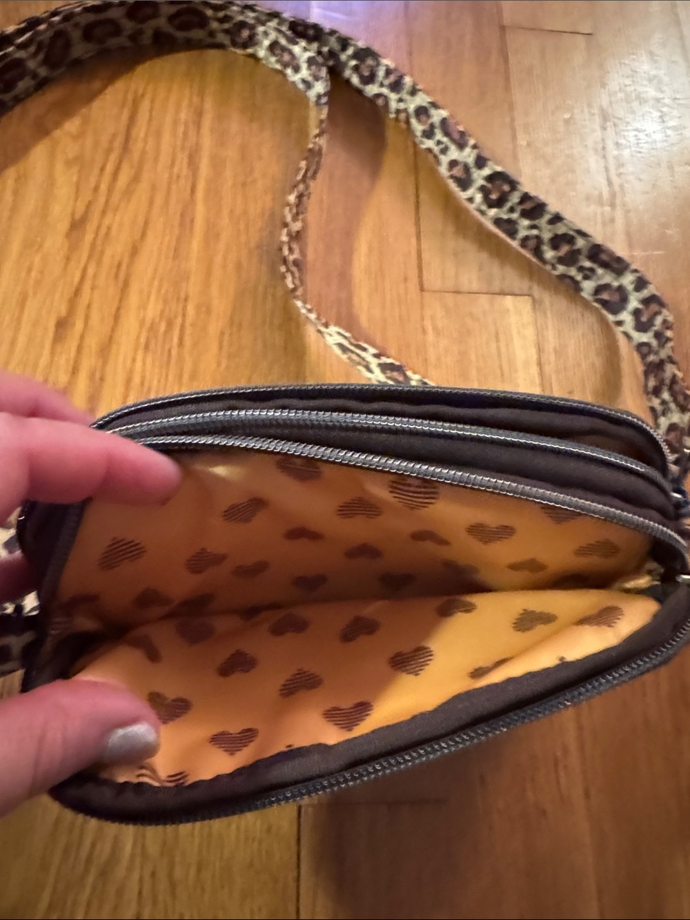 🐷 Lug Leopard Brown Coupe Quilted Crossbody Belt Bag - Picture 4 of 11
